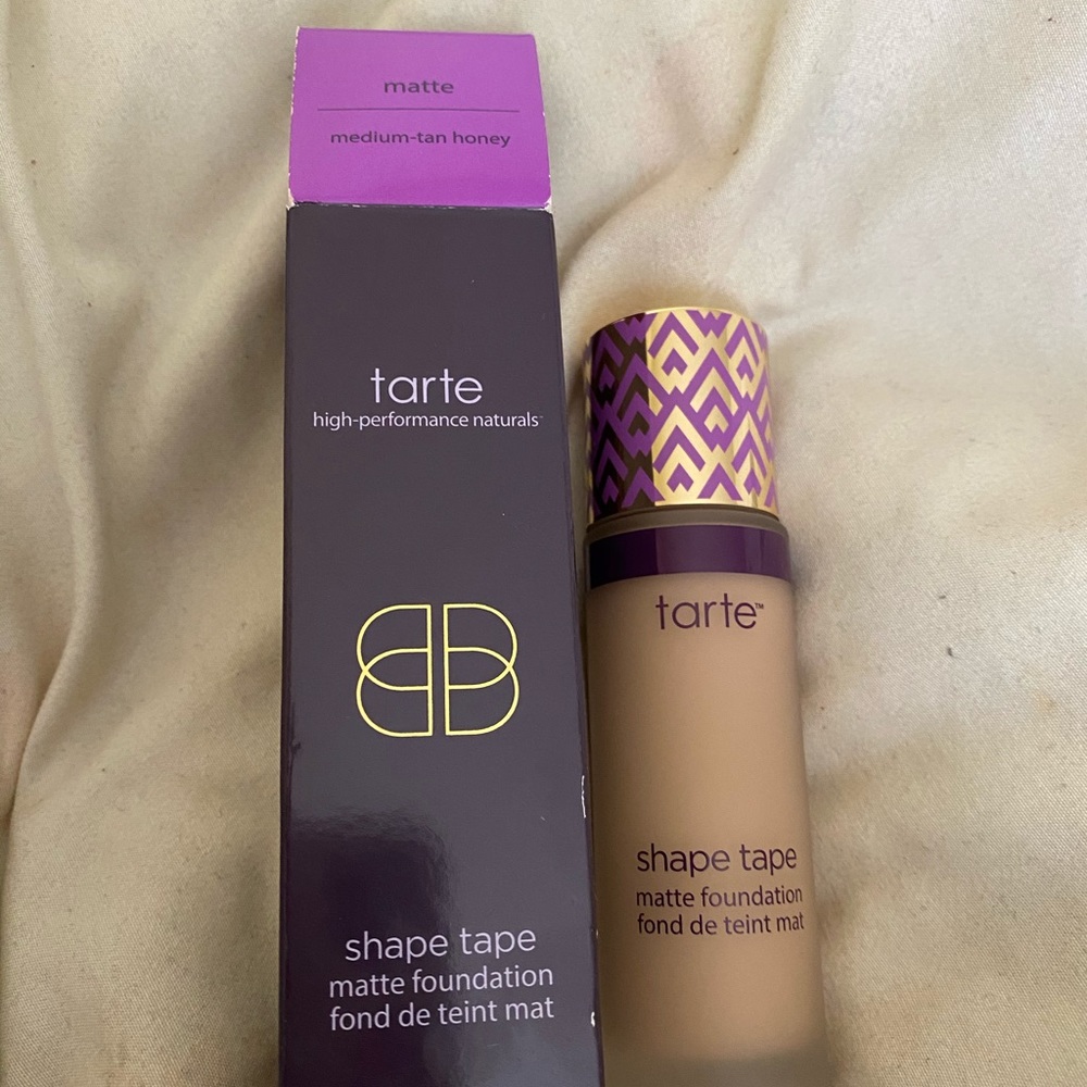 NWB Tarte Shape Tape (Medium Tan Honey)